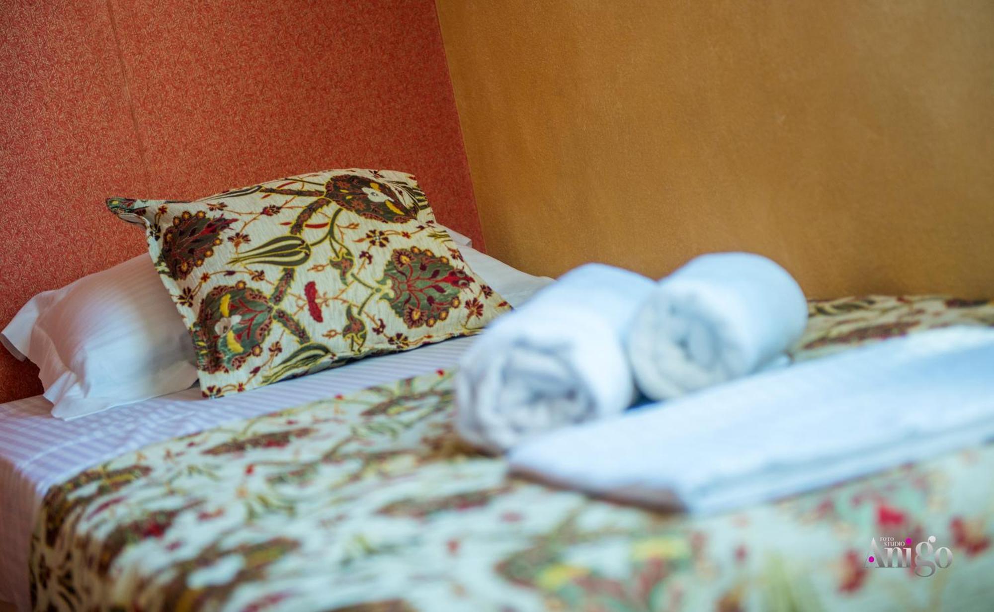 Apartments And Rooms Villa Sulejman Μόσταρ Εξωτερικό φωτογραφία